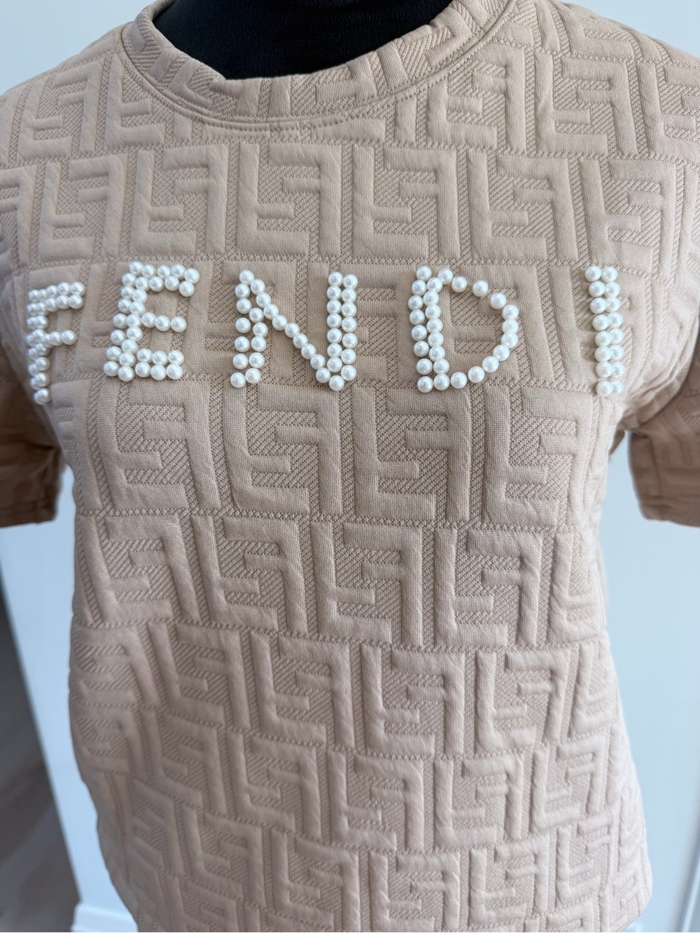 Fendi Beige Embossed Logo Short Set size S - Picture 6 of 13